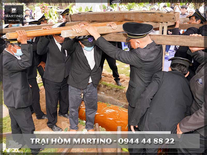 Dịch vụ tổ chức tang lễ trọn gói TPHCM 